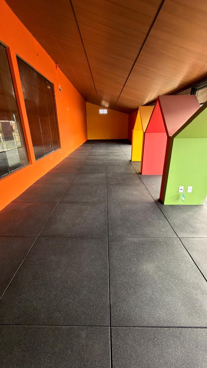 Piso de borracha preto convencional PBG